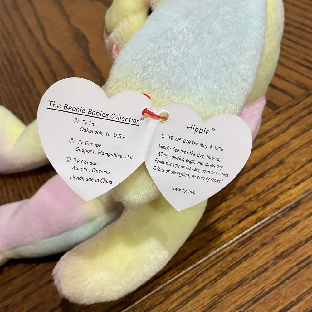Adorable Ty HIPPIE Multicolor Pastel Beanie Baby Bunny for Easter or Collecting